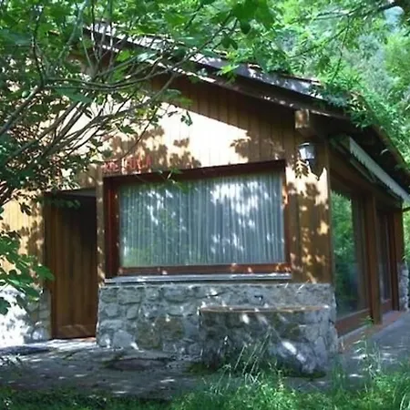Holiday home In Quinten-au