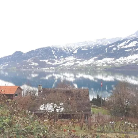 Holiday home In Quinten-au Quinten